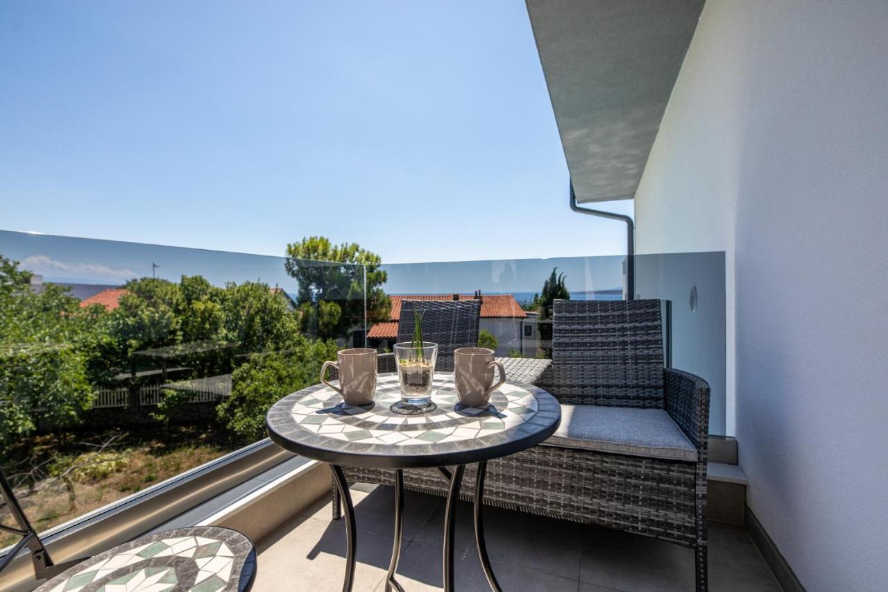 Luxury Villa Adria Apartments Krk Town Buitenkant foto
