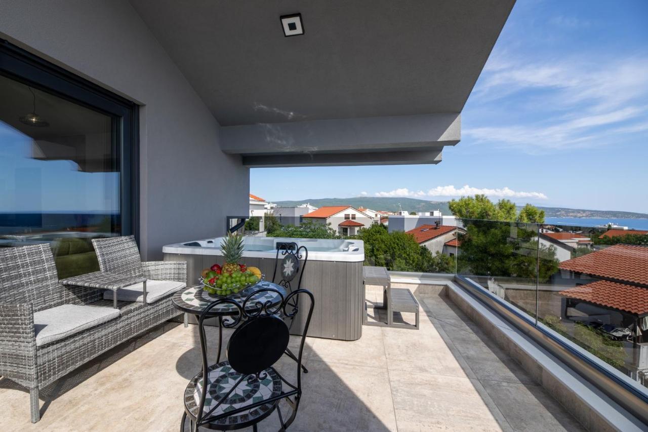 Luxury Villa Adria Apartments Krk Town Buitenkant foto